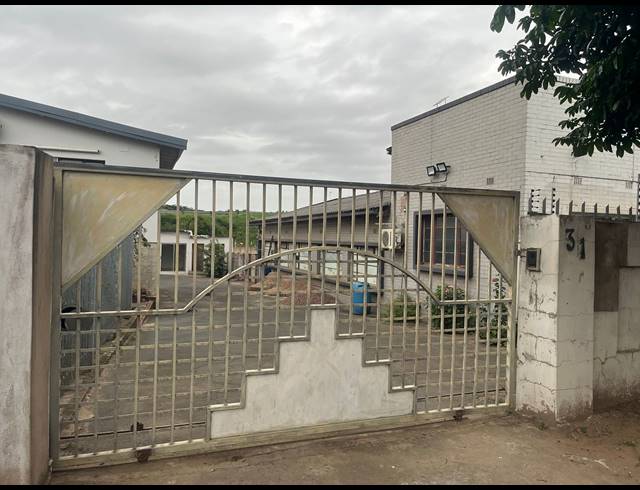 350M² MINI FACTORY TO LET IN PARLOCK